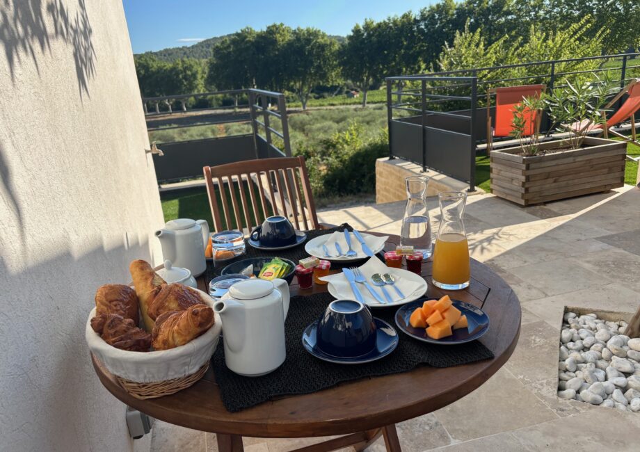 petit dejeuner classique